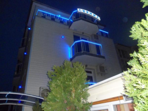 Гостиница Sianie Guest House  Равда